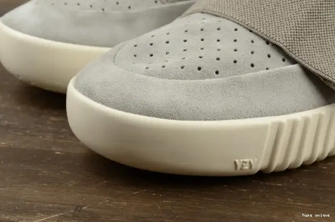 hype x Boost Yeezy Grey 750 adidas Kanye B35309 West 0613